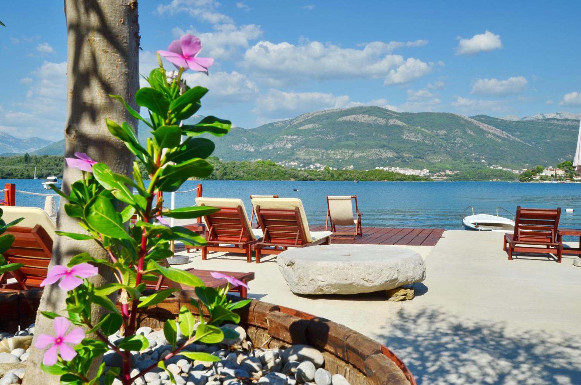 Dubravcevic Residence Tivat Exterior foto